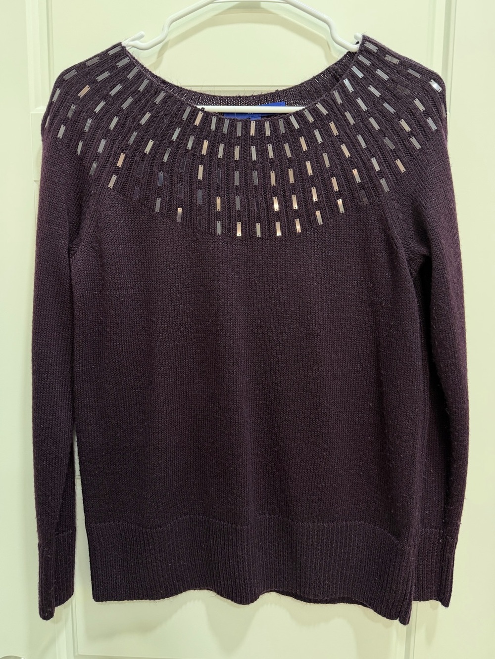 Size M, Apt. 9 Women's Deep Plum Crewneck Sweater with Eyelet Yoke